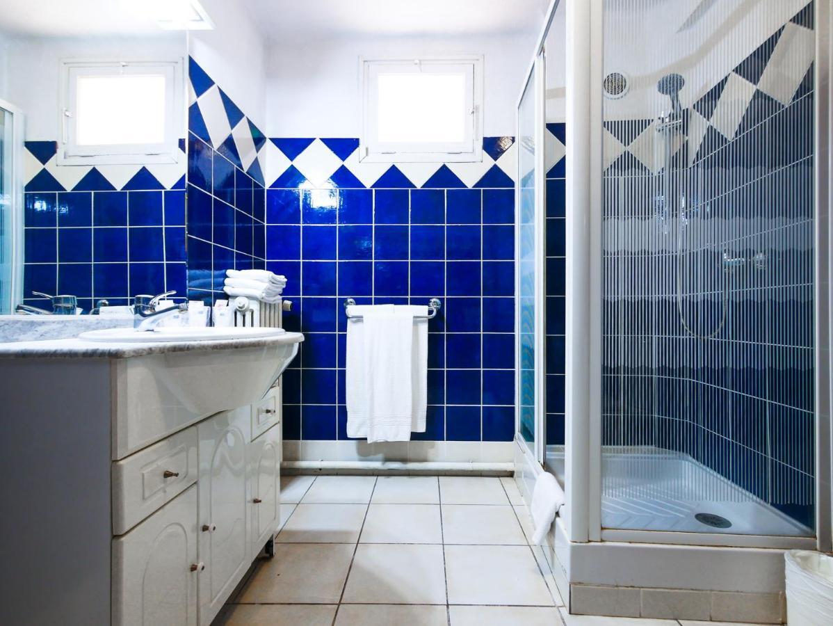 אופס Auberge De La Tour מראה חיצוני תמונה